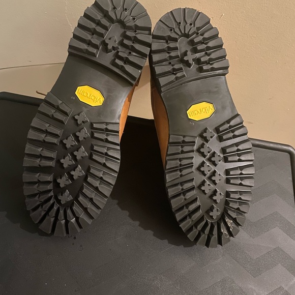 Red wing insulated boots size 8 - Picture 4 of 11